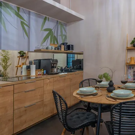 Astoria Loft Elite Free Parking,wifi,ac,elevator Appartement *